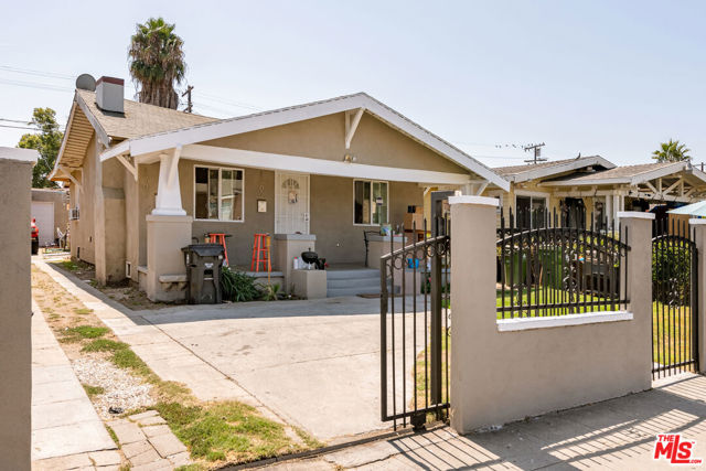 Image 3 for 1702 W 57Th St, Los Angeles, CA 90062