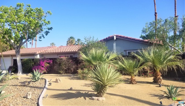 1220 E Del Paso Way Palm Springs, California Located in the Vista Norte neighborhood this charming three car garage Home sits on a quiet cul-de-sac. You'll be amazed by the Mountain views from the enclosed front courtyard of this three bedroom two bath Home. The kitchen and bathrooms were updated in 2020 along with plumbing and new kitchen appliances. The private backyard features a sparkling salt water pool and spa, citrus fruit trees and a covered semi-enclosed patio making it prefect for indoor/outdoor entertaining. Close to shopping and other amenities and just minutes from downtown Palm Springs. No HOA or Lease payments as you OWN THE LAND!