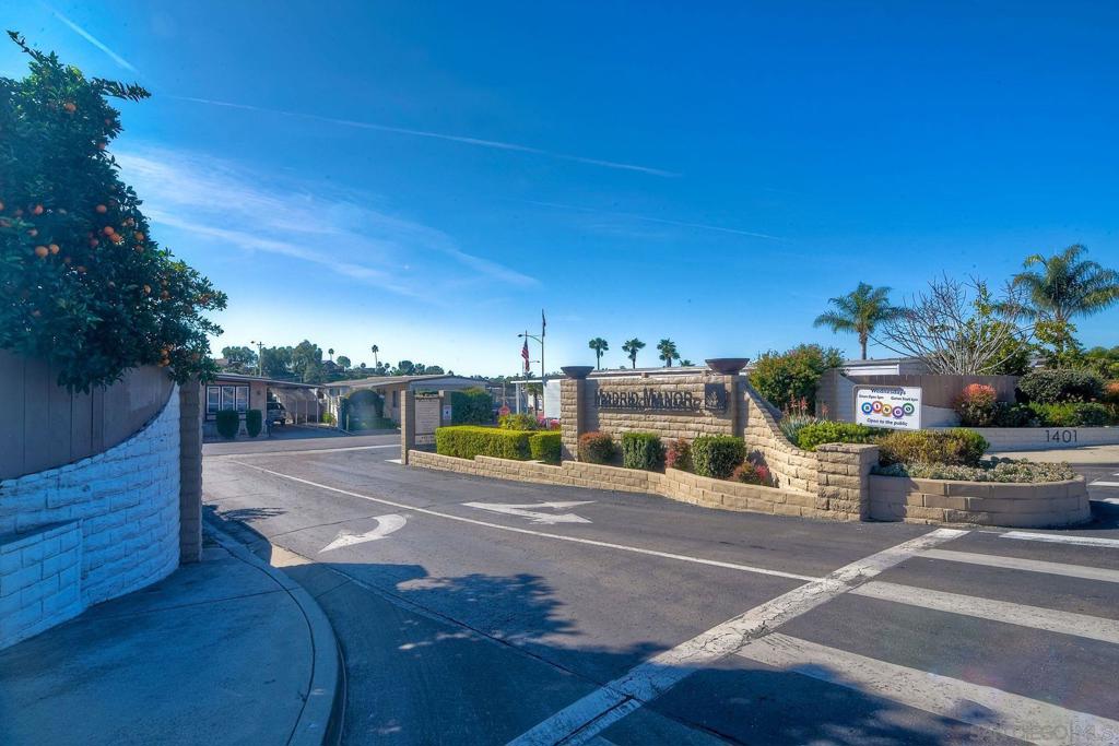 MLS #250038113SD image #31