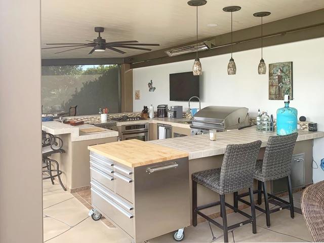 80394 Avenue 48, Indio CA: https://media.crmls.org/mediaz/a001bdca-c2e0-497c-9bc3-789dd5d69b4a.jpg