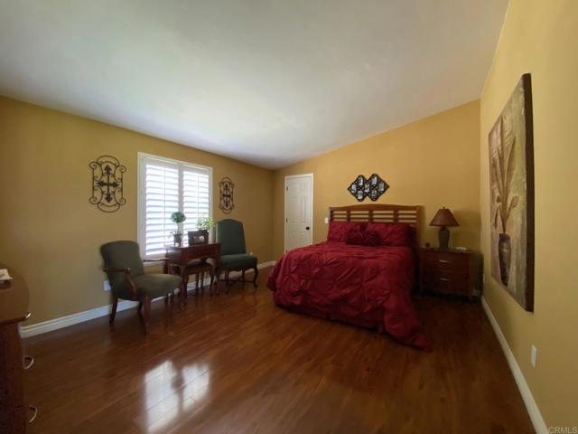 11851 Riverside Dr, Lakeside CA: https://media.crmls.org/mediaz/a00455b1-5980-4754-83d6-a494bfd6814b.jpg