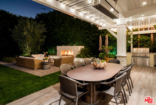 Drew Fenton | 456 N Bowling Green Way Los Angeles CA | MLS: 7251586