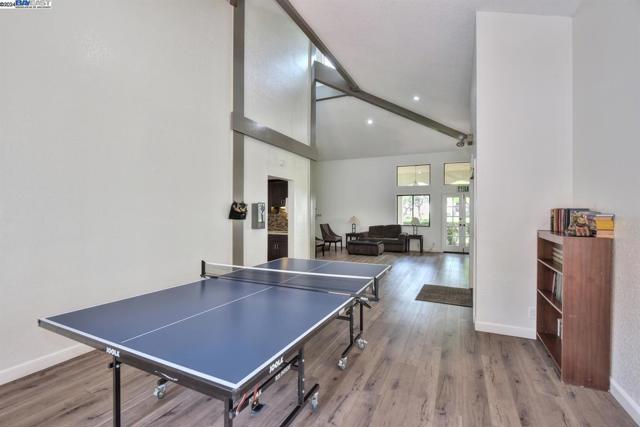 39865 Cedar Boulevard, Newark CA: https://media.crmls.org/mediaz/a005eb5a-3ad3-4453-ab4a-f2f0558ac577.jpg
