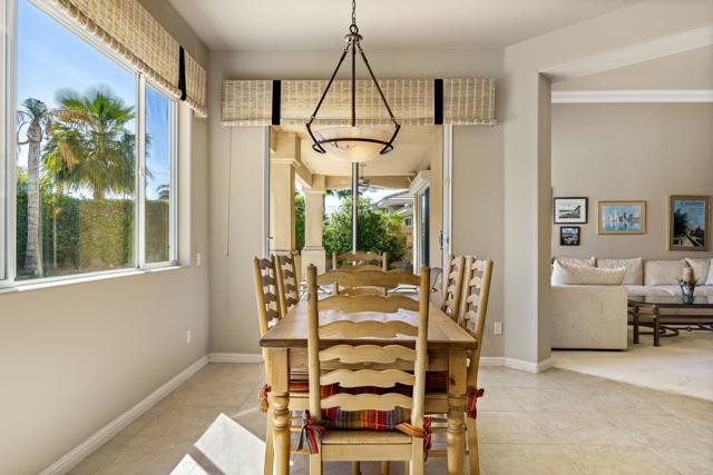 4 Hillcrest Drive, Palm Desert CA: https://media.crmls.org/mediaz/a006278d-2f7a-4fbc-984c-41bc73a3c6bb.jpg