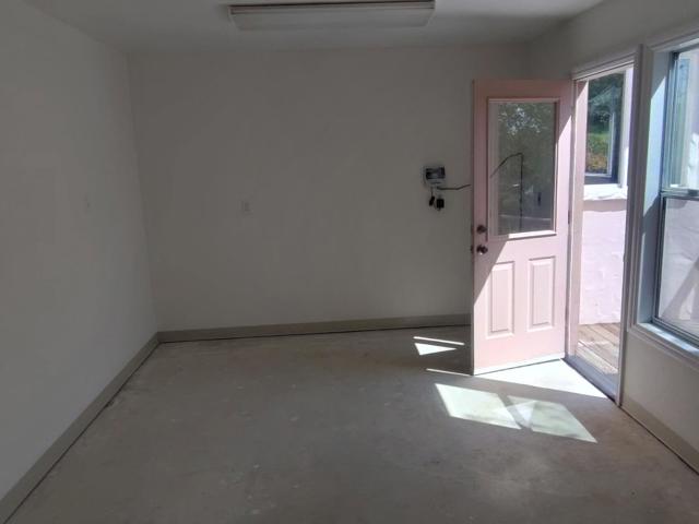 Image 42 of 45 For 2425 Benson Avenue