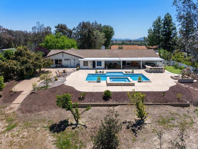 31158 Del Rey Road, Temecula CA: https://media.crmls.org/mediaz/a00820cf-a071-45dd-ad99-0473fd86dac1.jpg
