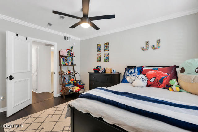 6217 Nita Avenue, Woodland Hills CA: https://media.crmls.org/mediaz/a008ad9b-f9cc-4c07-9a68-258763ba9b40.jpg