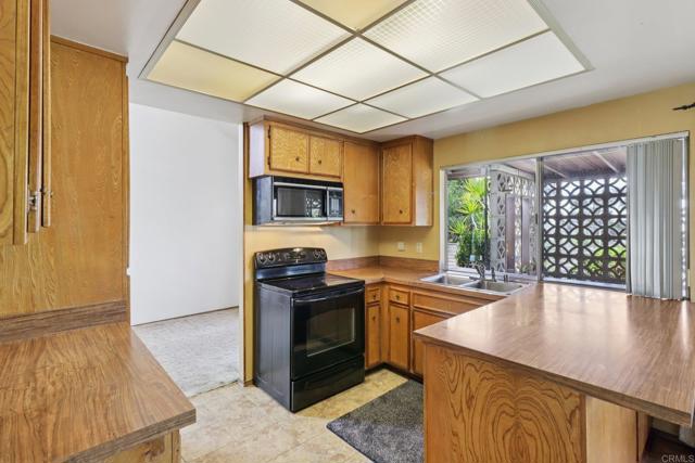 Detail Gallery Image 16 of 38 For 1420 Ocala Ct, Chula Vista,  CA 91911 - 4 Beds | 2 Baths