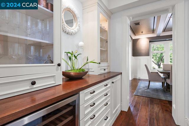 8 Julianna Court, Moraga CA: https://media.crmls.org/mediaz/a009d37e-0860-4db7-874a-f53ff79ce1b7.jpg
