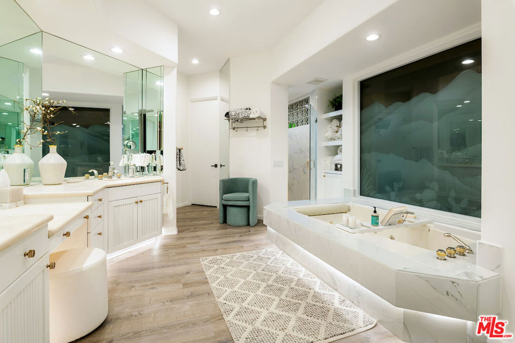 MLS #25599873 image #28