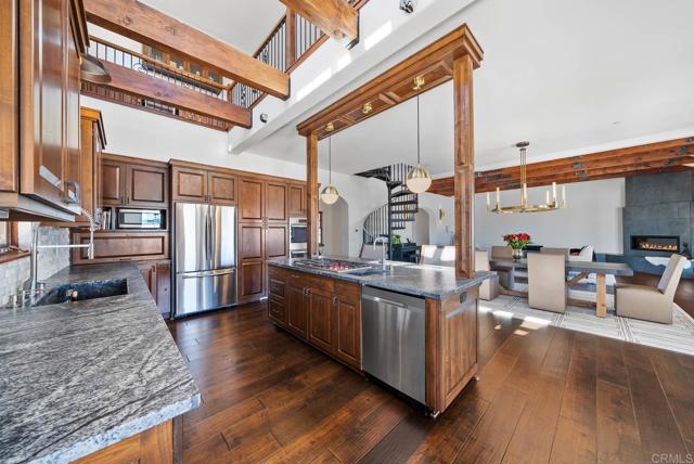24949 Thunder Mountain Road, Ramona CA: https://media.crmls.org/mediaz/a00bee97-64cb-4cf3-a651-3d1e89794e1c.jpg