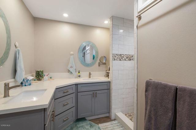 4700 Aurora Drive, Ventura CA: https://media.crmls.org/mediaz/a00c3ab7-eda0-4d01-909f-91533b92b2ae.jpg