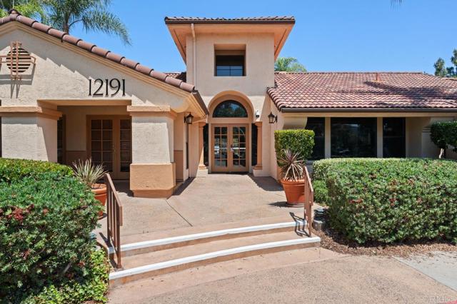12191 Cuyamaca College Drive, El Cajon CA: https://media.crmls.org/mediaz/a00c3f2e-1bfa-477e-9012-fe65f96b6da3.jpg