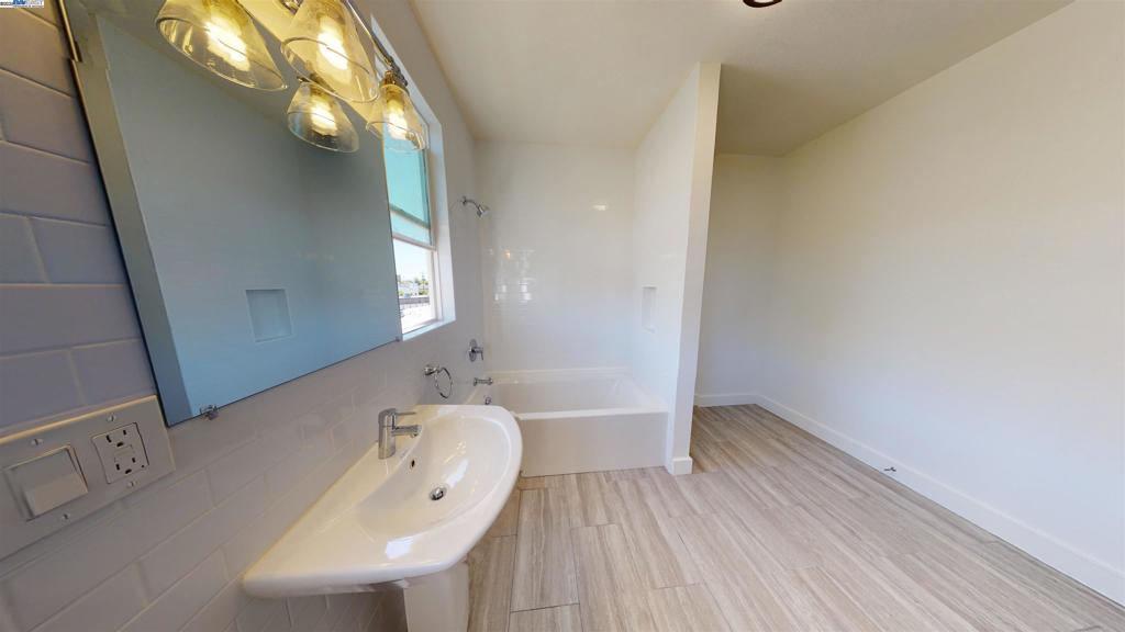 MLS #41106334 image #2
