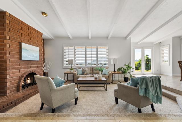 Detail Gallery Image 11 of 57 For 2717 Alexander Dr, Escondido,  CA 92029 - 4 Beds | 2/1 Baths