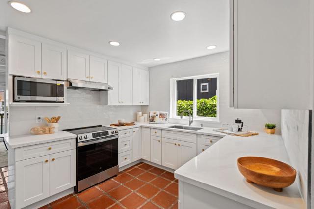Image 9 of 43 For 224 Shearwater