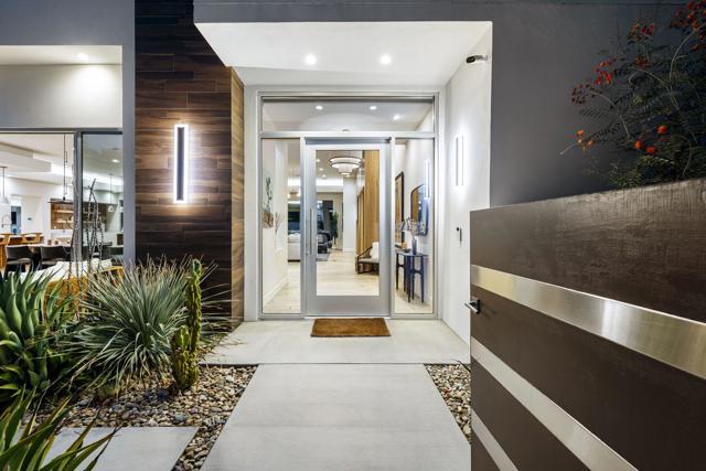 75690 Fairway Drive, Indian Wells CA: https://media.crmls.org/mediaz/a011911b-19b8-437f-adf2-4fc8f3dde0ba.jpg