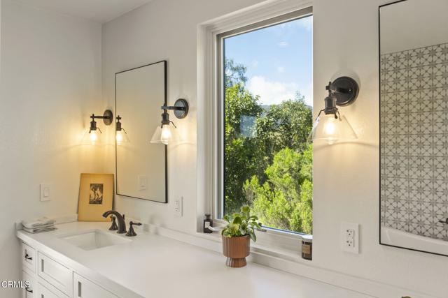 1130 Rancho Drive, Ojai CA: https://media.crmls.org/mediaz/a011caab-547f-42e1-aa39-007aba436fb6.jpg