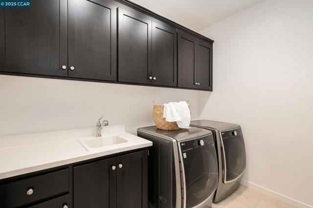 36186 Forestwood Drive, Newark CA: https://media.crmls.org/mediaz/a012482a-7076-41bb-b0f6-96203b20c79b.jpg