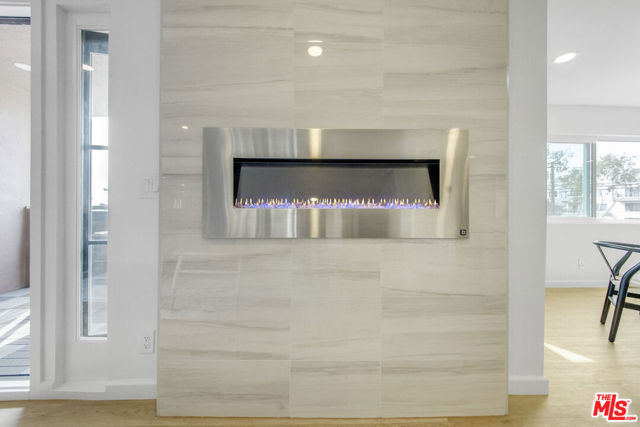 1010 Hammond Street, West Hollywood CA: https://media.crmls.org/mediaz/a012eaed-3371-407b-945f-8dc89fe43551.jpg