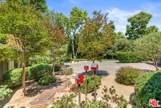 Drew Fenton | 2000 Mandeville Canyon Road Los Angeles CA | MLS: 7184562