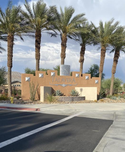 37411 Bosley, Indio CA: https://media.crmls.org/mediaz/a0138bd2-df9c-498b-95bd-7f510ede8a61.jpg