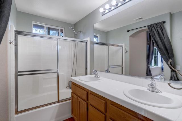 Detail Gallery Image 15 of 55 For 1228 Stagecoach Trail Loop, Chula Vista,  CA 91915 - 2 Beds | 2/1 Baths