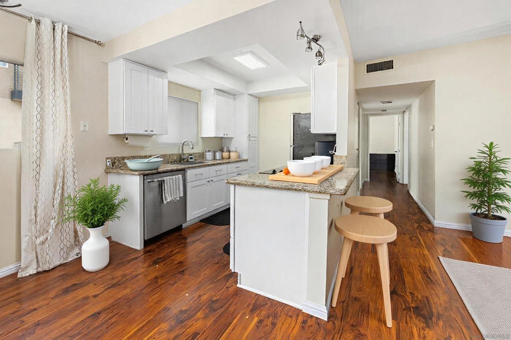 4550 Glacier - photo 5