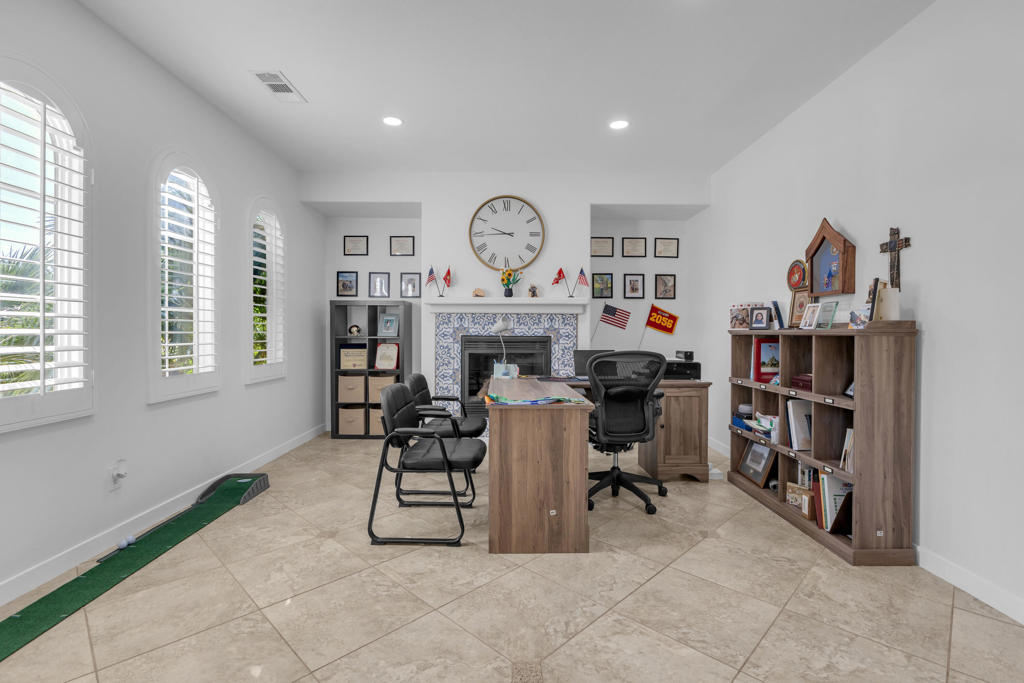 MLS #219137780DA image #4