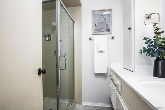 5015 Cape May Ave, San Diego CA: https://media.crmls.org/mediaz/a016ae1c-420b-49a6-8453-3c6bb81d5dd4.jpg