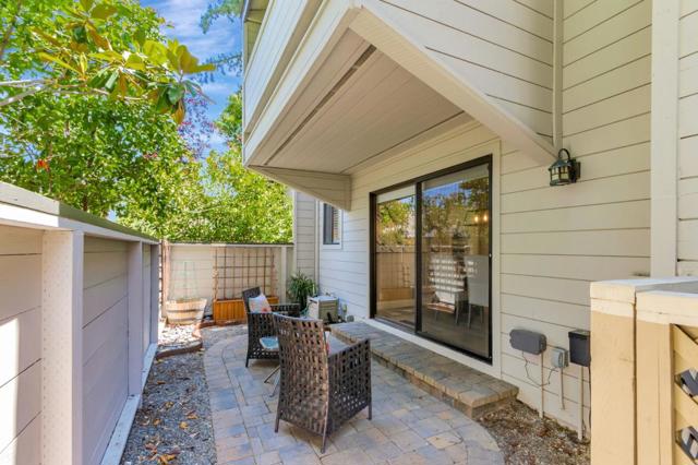105 Strathmore Place, Los Gatos CA: https://media.crmls.org/mediaz/a01746df-0ab4-4c84-898c-c33e23176678.jpg