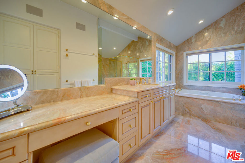 MLS #26874827 image #19