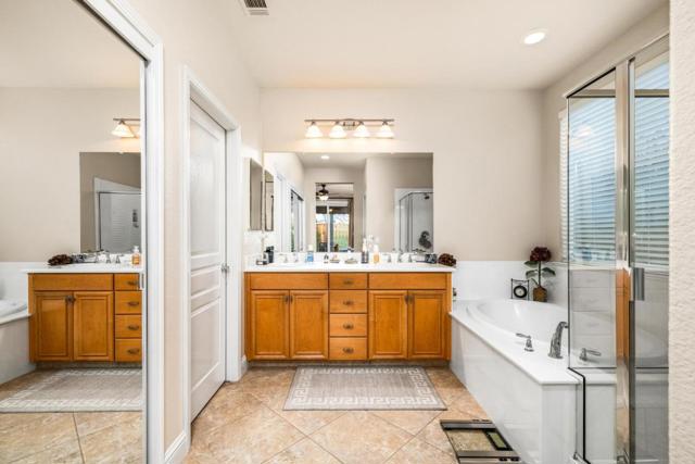 2532 Laurel Ridge Court, Oakdale CA: https://media.crmls.org/mediaz/a017cd40-4474-43e5-aa71-0aa2f25dc45c.jpg