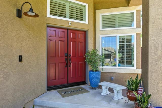 12224 Mulholland Ct, San Diego CA: https://media.crmls.org/mediaz/a0182eaa-a89b-440f-bdc2-7cd02a0d756f.jpg