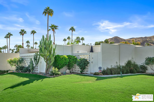 1848 Sandcliff Road, Palm Springs, California 92264, 3 Bedrooms Bedrooms, ,1 BathroomBathrooms,Condominium,For Sale,Sandcliff,24458212