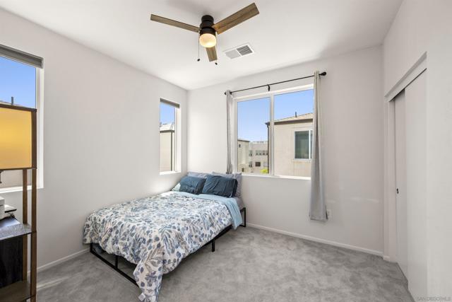 5506 Sandcliff Ln, San Diego CA: https://media.crmls.org/mediaz/a018d51a-ebe0-47ca-8a4b-b292edade726.jpg