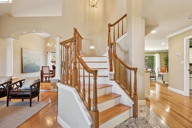 Image 27 of 55 For 5362 Saddleback Ct.