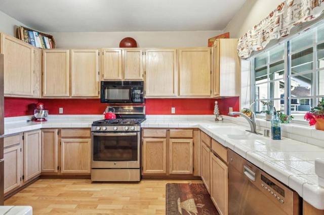 175 Troon Way, Half Moon Bay CA: https://media.crmls.org/mediaz/a01ab884-b6c3-46a3-b186-bd5fd9833d7f.jpg