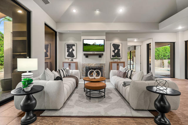 79200 Jack Rabbit Trail, La Quinta CA: https://media.crmls.org/mediaz/a01abec4-605e-454b-8905-a78ffdd89626.jpg