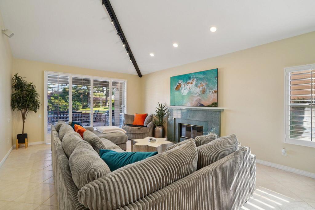 MLS #219139465DA image #5