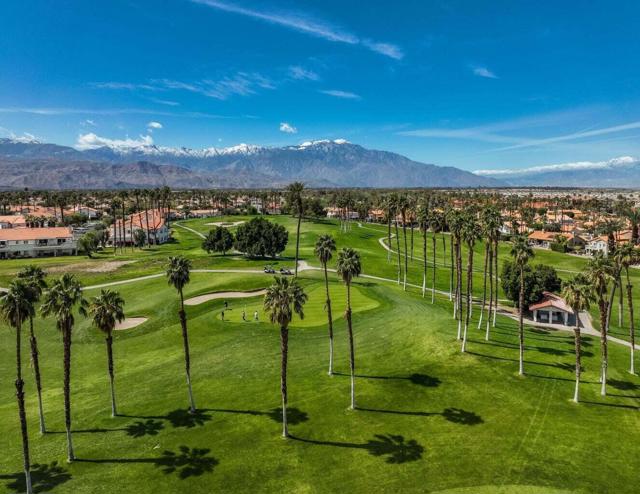 105 Brandigo Circle, Palm Desert CA: https://media.crmls.org/mediaz/a01c6bdd-c1b3-4918-b9a1-5d97fff759b4.jpg