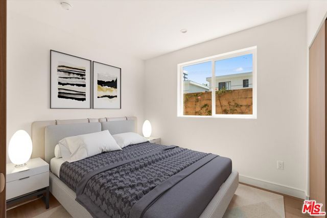 5912 Mammoth Avenue, Sherman Oaks CA: https://media.crmls.org/mediaz/a01c9389-4768-4079-a287-9895fa49f975.jpg