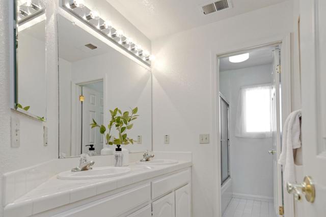 6536 Leyland Park Drive, San Jose CA: https://media.crmls.org/mediaz/a01cab89-08e4-45c2-a9b1-fbd709babf39.jpg