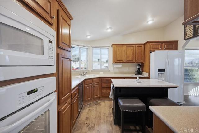 Detail Gallery Image 16 of 67 For 29115 via Princesa, Murrieta,  CA 92563 - 3 Beds | 2 Baths