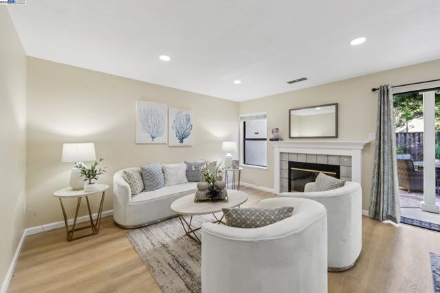 34627 Pueblo Terrace, Fremont CA: https://media.crmls.org/mediaz/a01e2f0b-a6c5-4733-9f60-24baabb1e58a.jpg