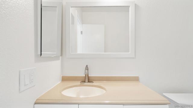 6780 Friars, San Diego CA: https://media.crmls.org/mediaz/a01eeaac-15c2-4b34-8d93-7f8d0b5cef4a.jpg