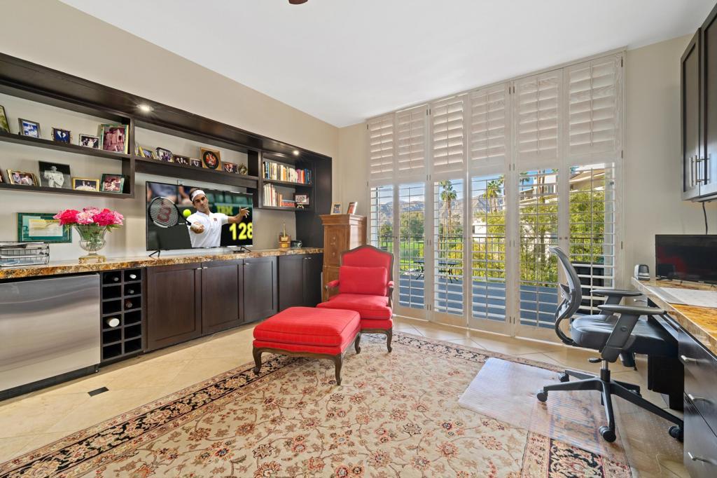 MLS #219138000DA image #17