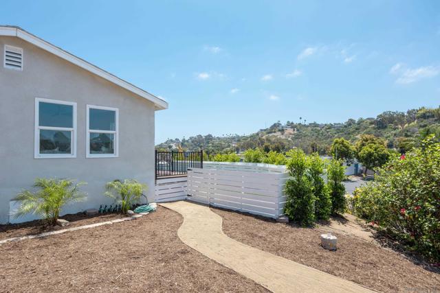 2250 Oceanside Blvd, Oceanside, California 92054, 3 Bedrooms Bedrooms, ,2 BathroomsBathrooms,Single Family Residence,For Sale,Oceanside Blvd,240014373SD