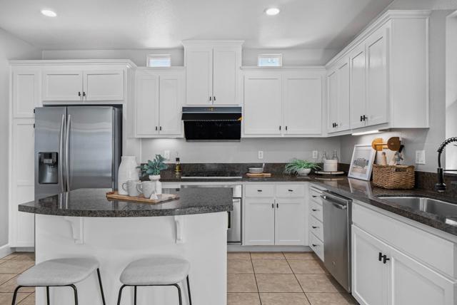 1810 Hillebrant Place, Santa Clara CA: https://media.crmls.org/mediaz/a0210101-a3e1-4802-bfb6-b62779ff4cd1.jpg