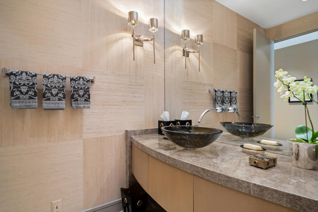 45 Mirada Circle, Rancho Mirage CA: https://media.crmls.org/mediaz/a021247d-c546-46e9-859f-f4b83538a04a.jpg